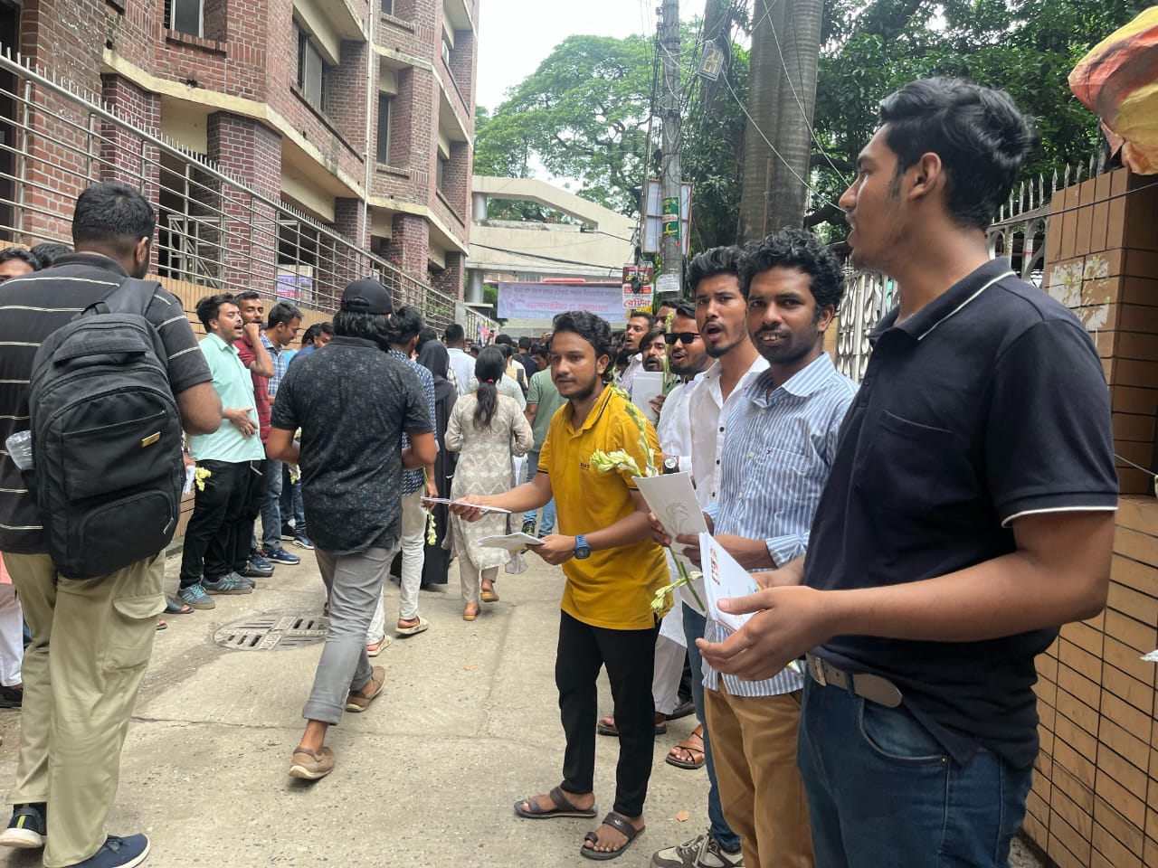তেজগাঁও কলেজ ছাত্রদল ‘সহায়তা কার্যক্রম